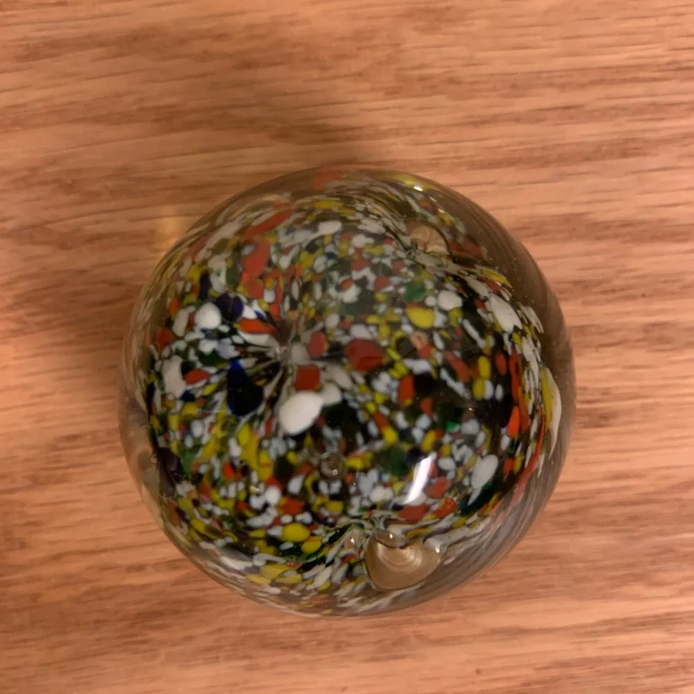 Paperweight - Picture 2 of 4